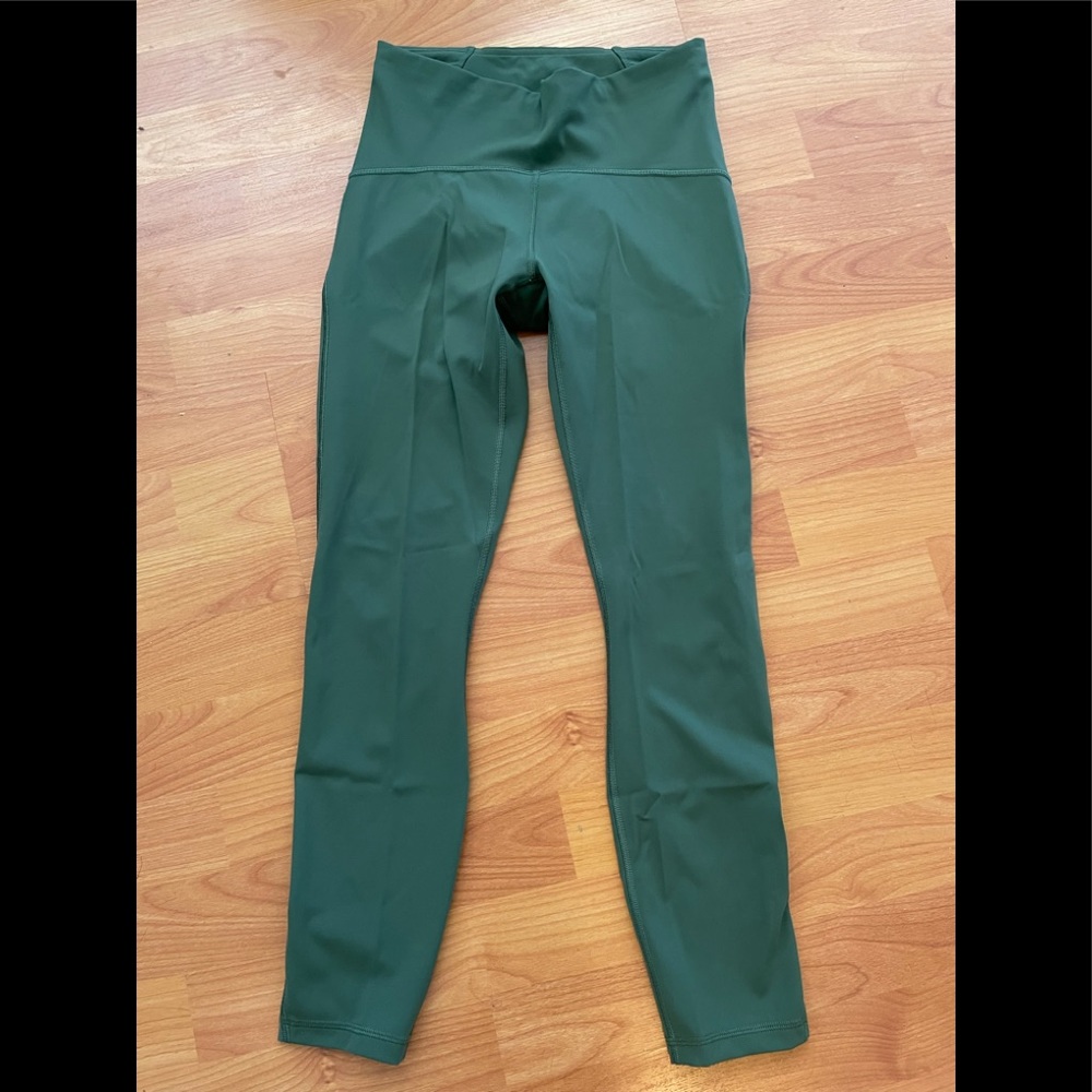Lululemon in movement tight leggings 6